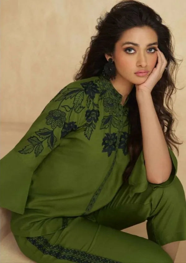 Green black embroadried stylish cord set for women