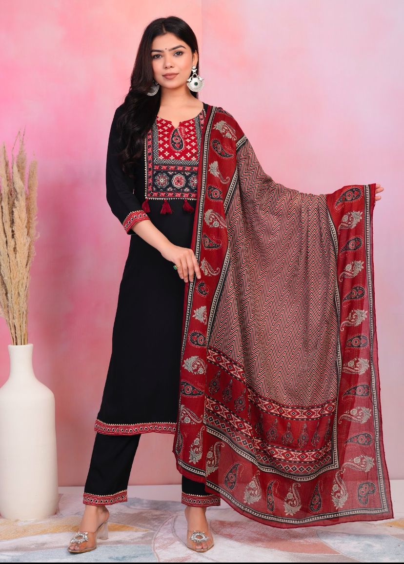 Black Jaipuri Cotton Kurti Pant Dupatta Set