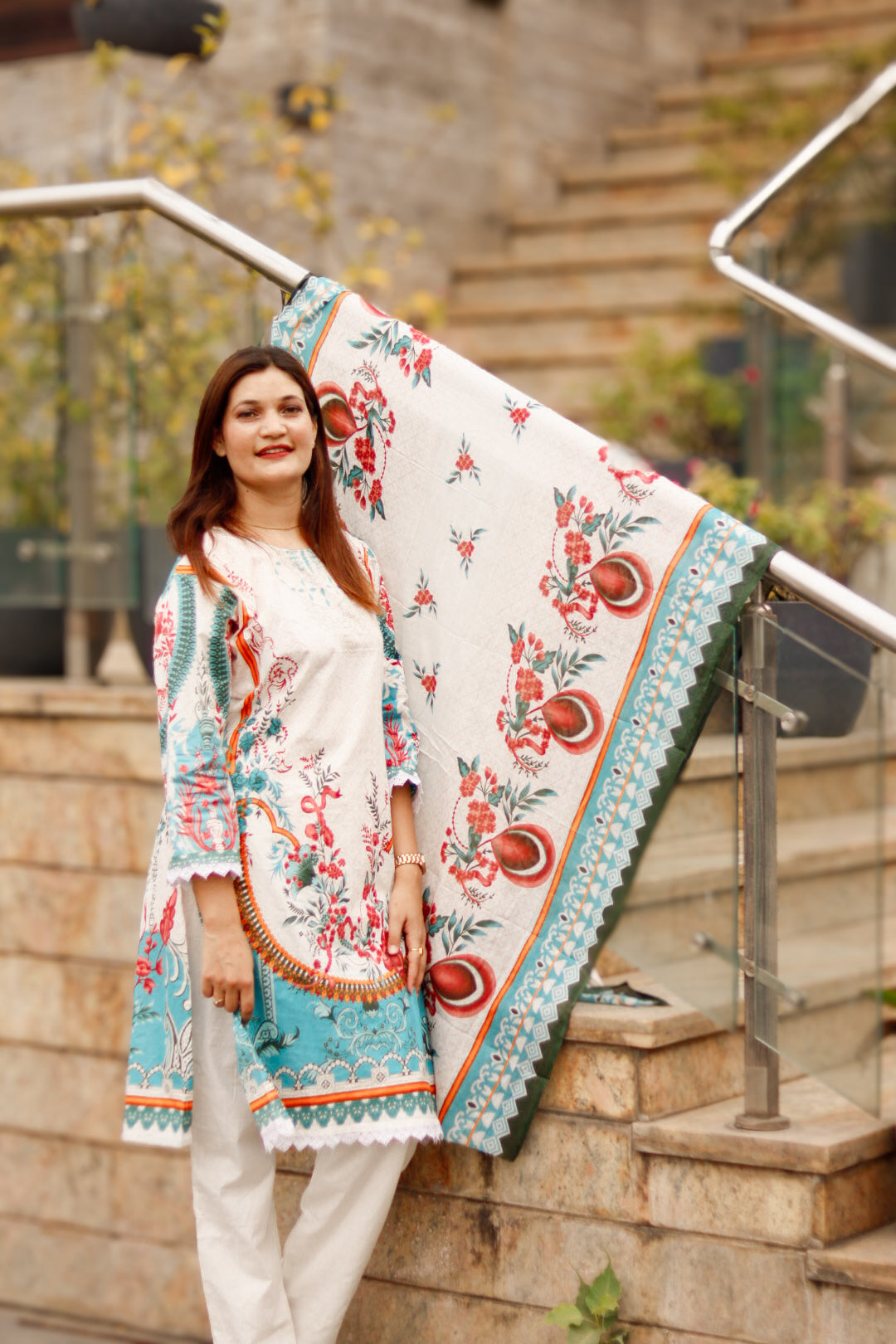Gulnaaz Off-White Base Digital printed  cotton kurta pant dupatta set