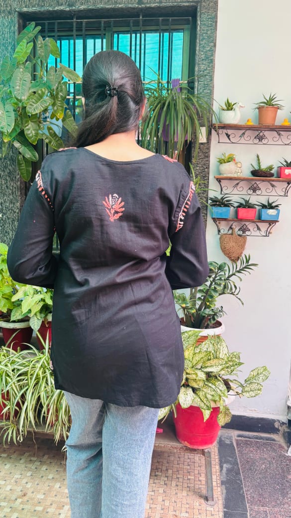 Sunset Bloom  embroidery Black and orange Short top