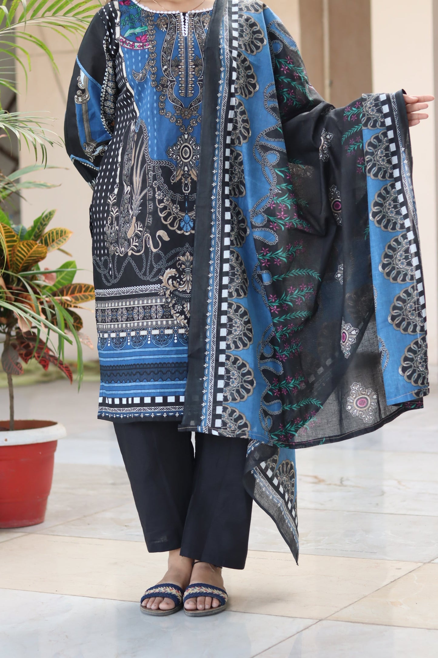 Noor Midnight Bloom Digital printed  cotton kurta pant dupatta set