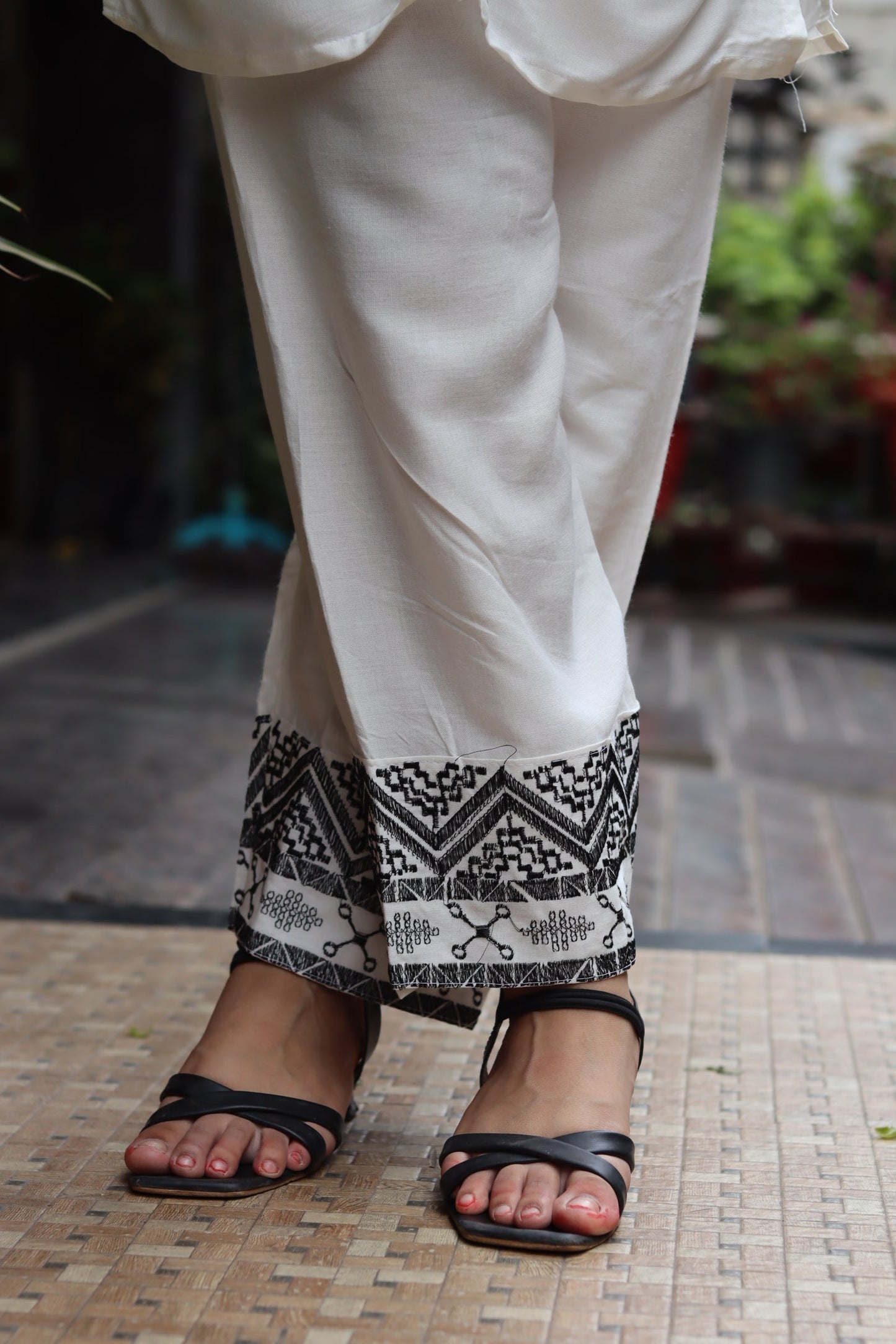 White Rayon Cotton Embroidered Co-Ord Set