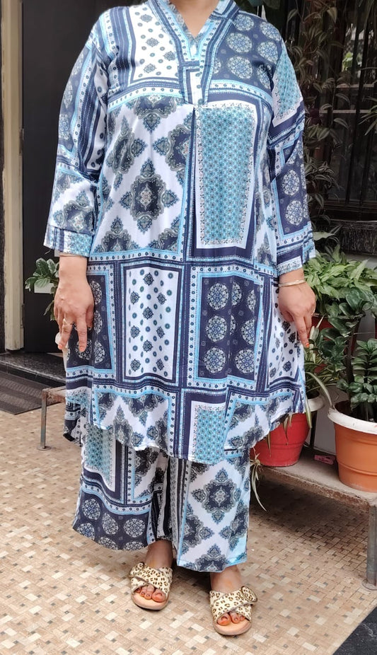 Blue Mosaic Printed Cord Set