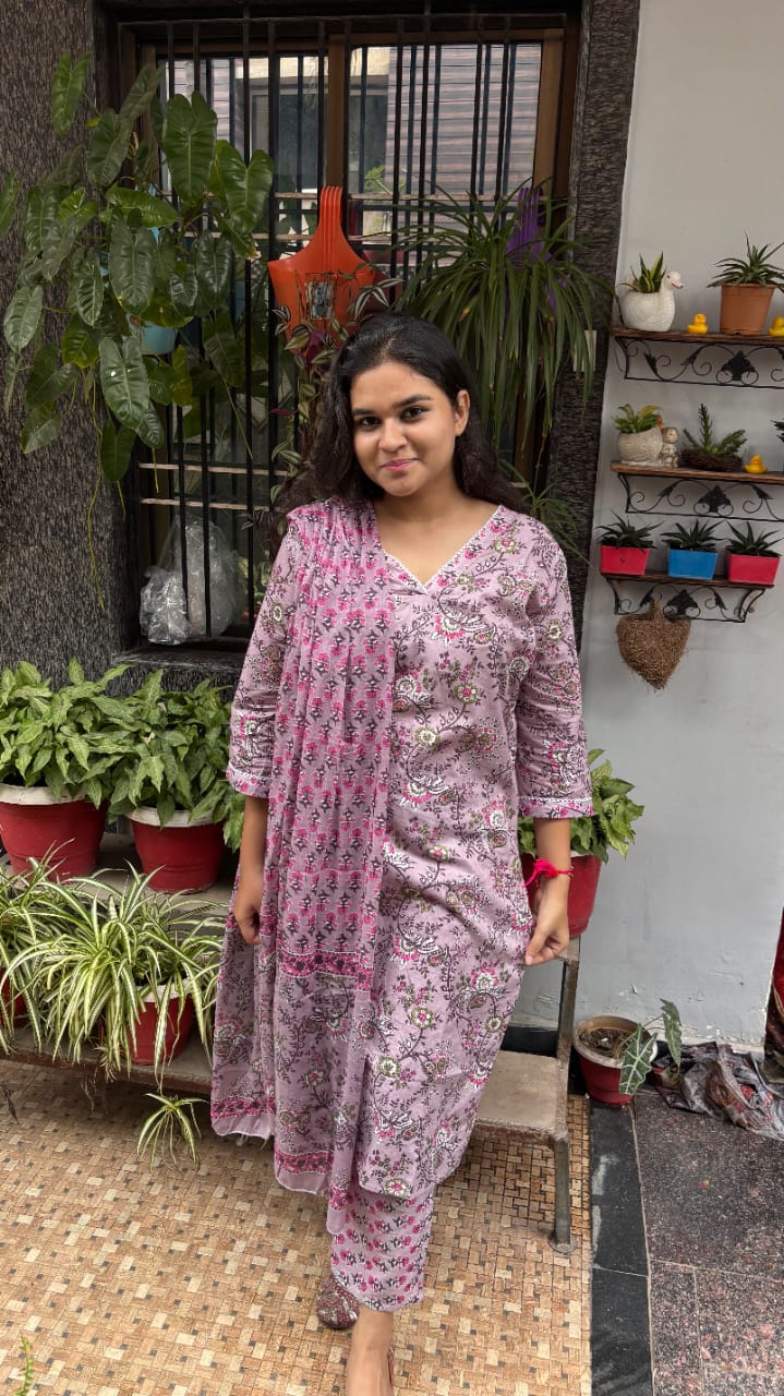 Lavender Floral Print Jaipuri Cotton Dupatta Set