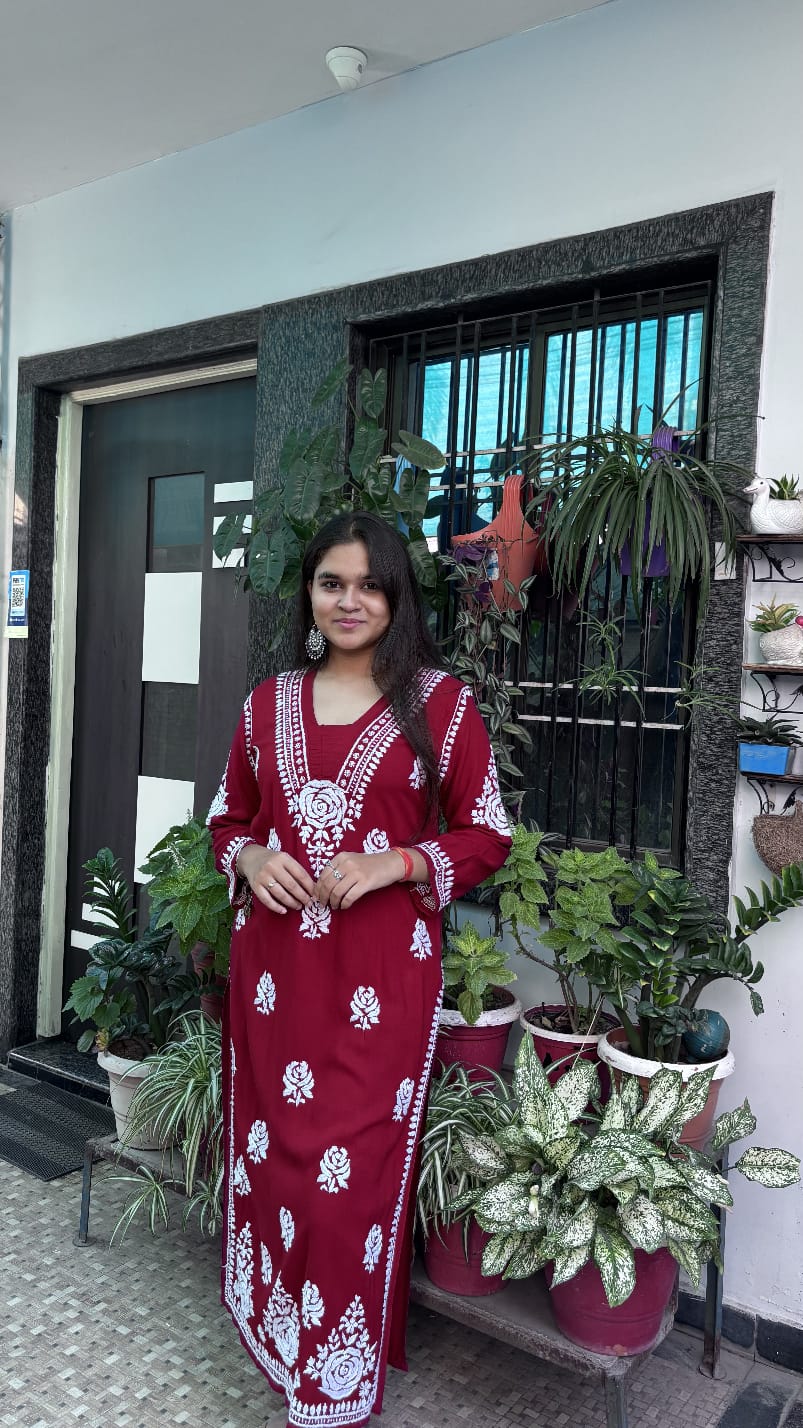 Maroon Rose desine   Embroidered Chikankari Kurti.