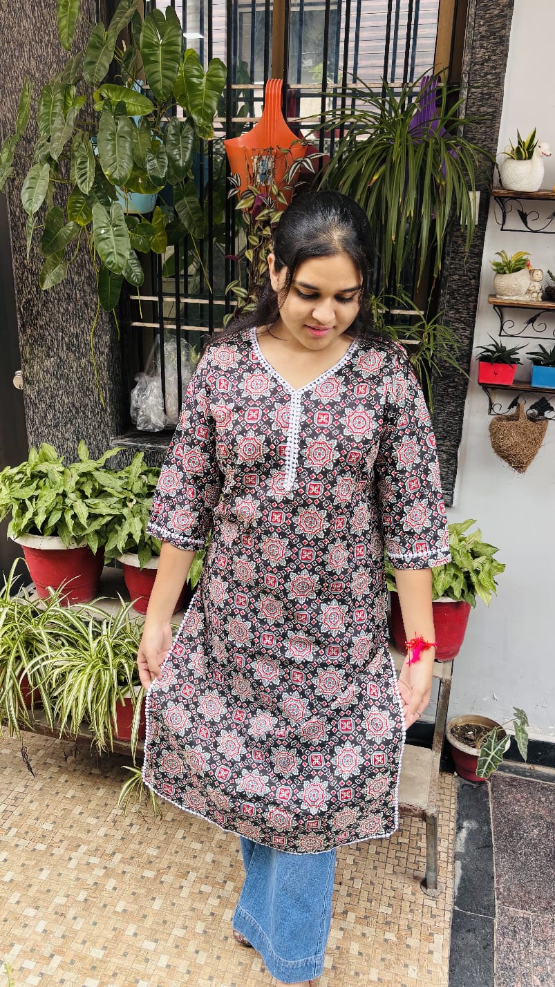 Black Multicolor Printed Cotton Kurti