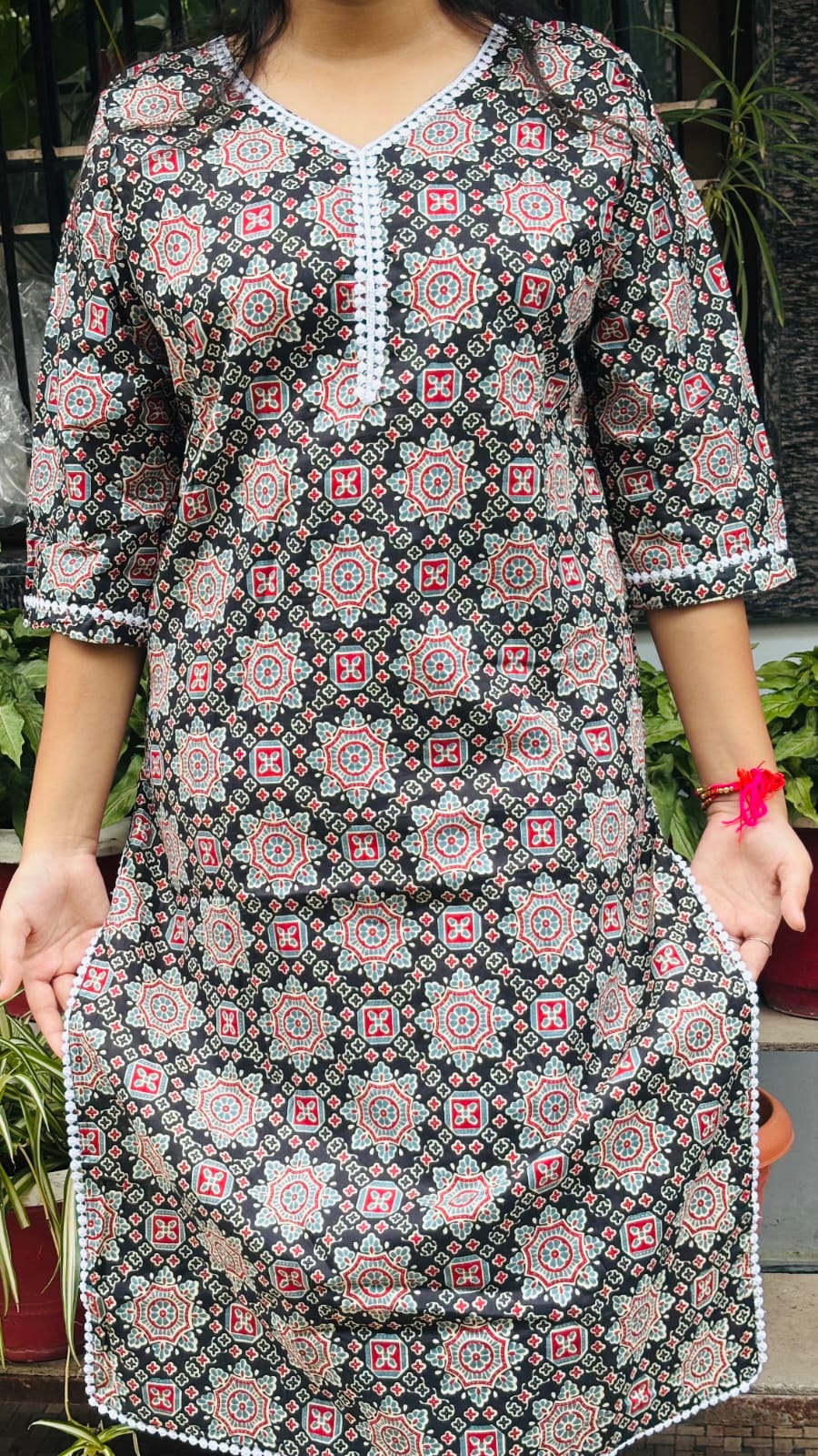 Black Multicolor Printed Cotton Kurti