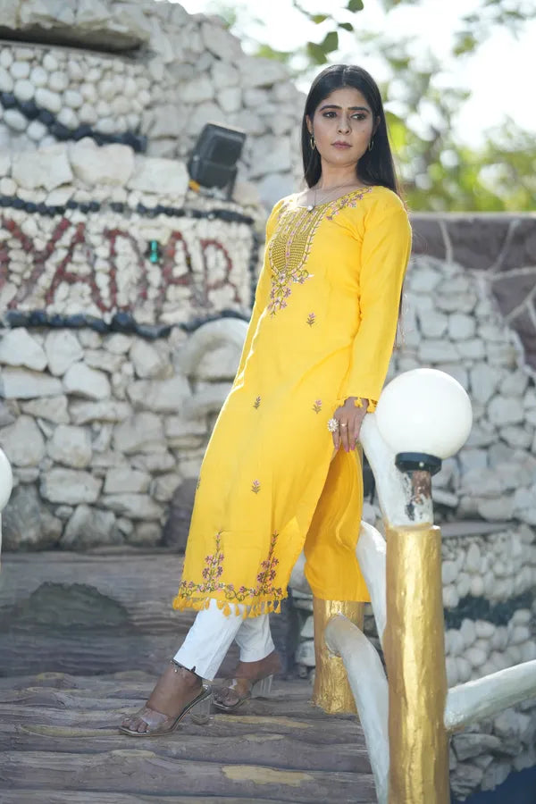 Yellow Slub Cotton Kashmiri Kadhai Kurti