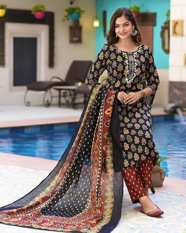 Red And Black Pure Cotton Kurti Pant Dupatta Set For Women